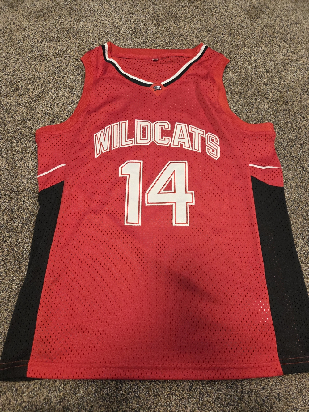 Wildcats Men's Red Basketball Jersey #14, Size Small